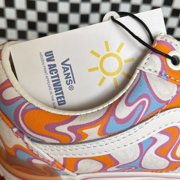 Vans Old Skool Stacked UV Ink Peace WMNS sneakers-platforms - Picture 3 of 16